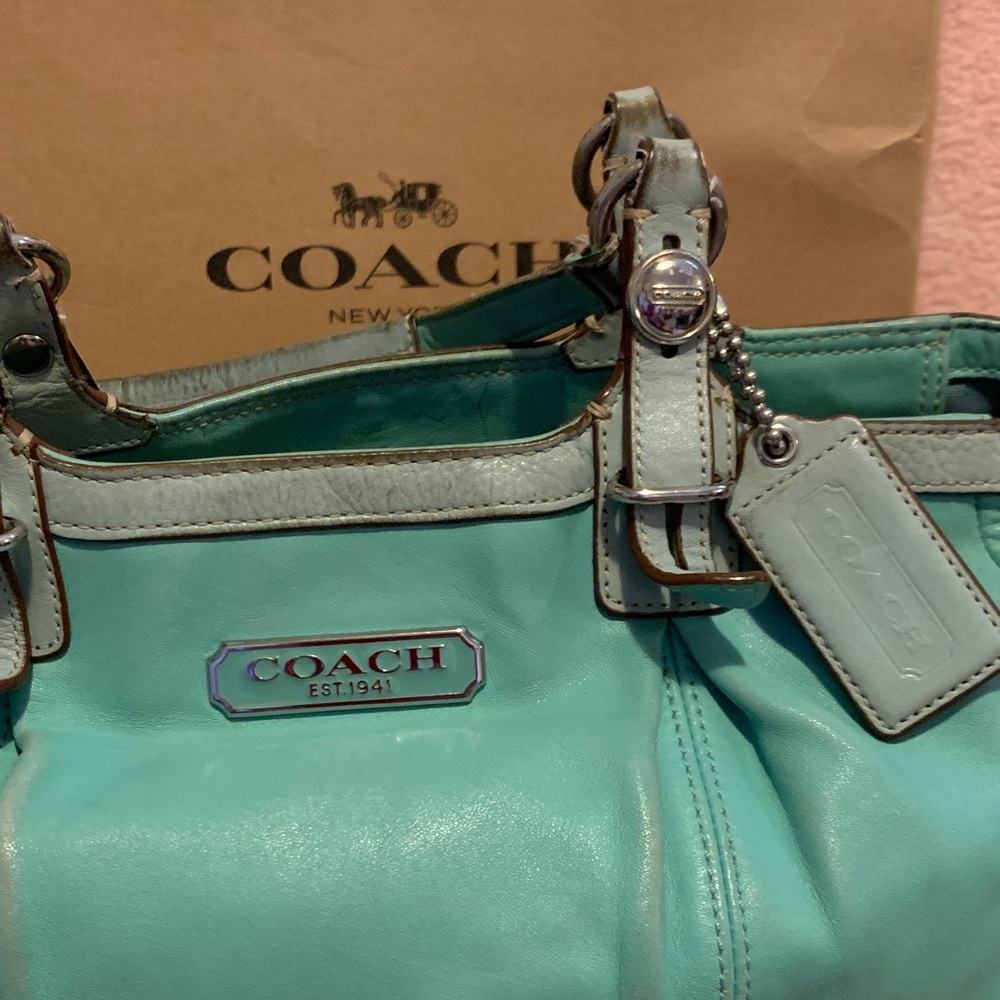 Coach Mint Green Leather Tote Shoulder Bag - Picture 15 of 16